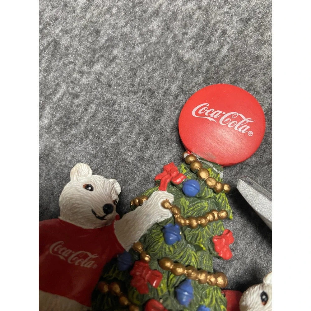 Vintage 1997 Coca-Cola Polar Bear Christmas Tree Stocking Holder Cast Iron Base